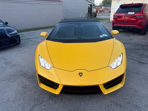 Used 2017 Lamborghini Huracan LP 580-2 RWD image 10