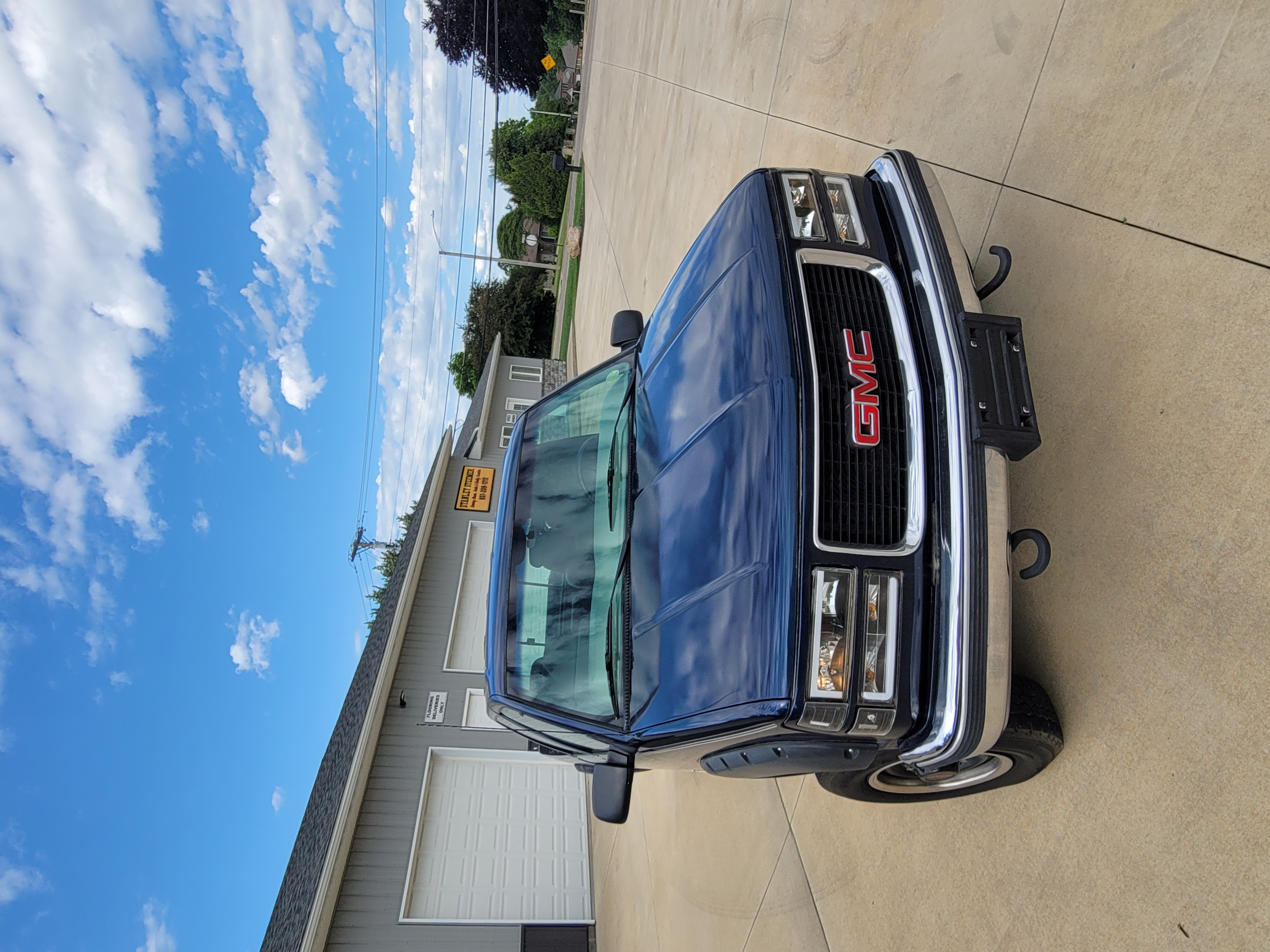 Used 1998 GMC Sierra 3500 4x4 Crew Cab w/ Marketing Option Pkg 3 image 4