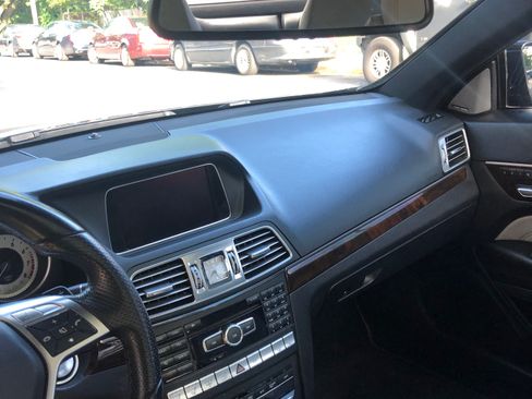 Used 2014 Mercedes-Benz E 350 4MATIC Coupe image 6