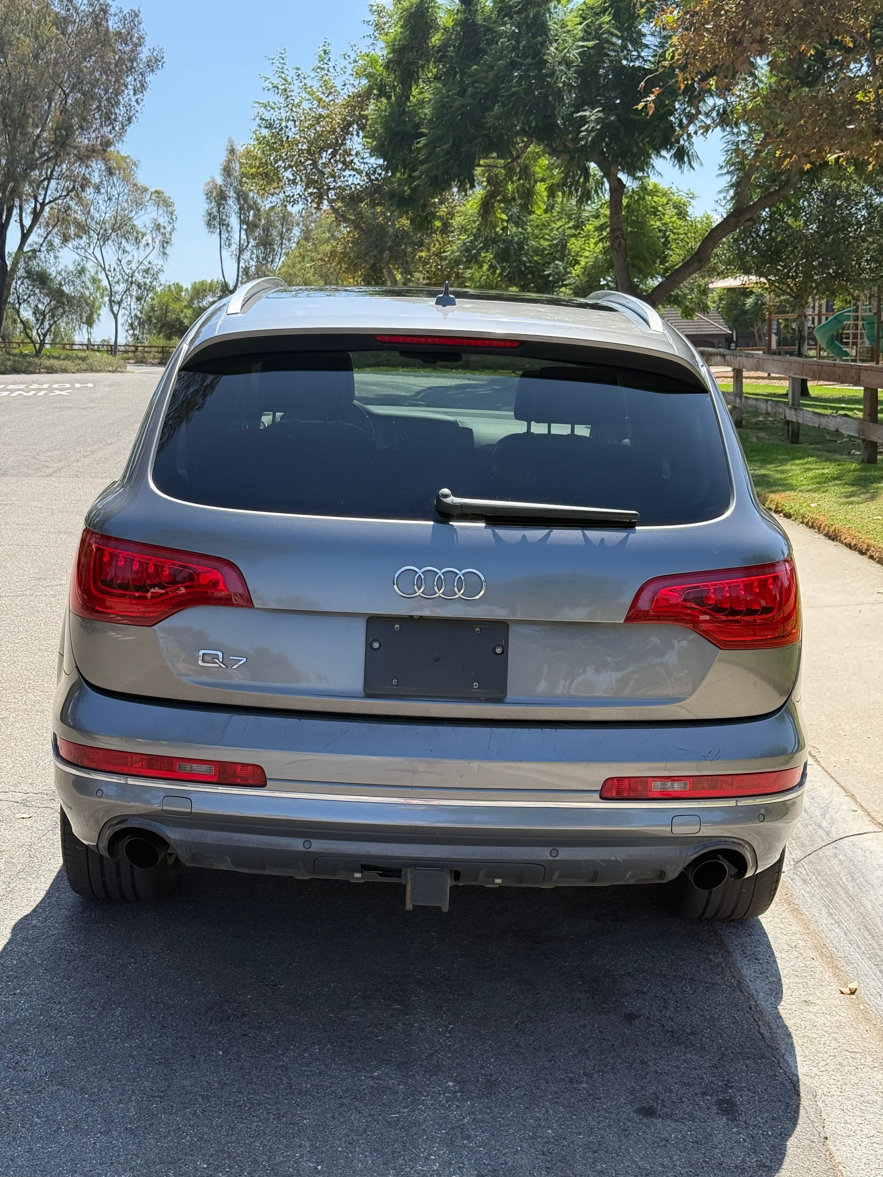 Used 2011 Audi Q7 3.0T Premium Plus AWD/4WD image 8