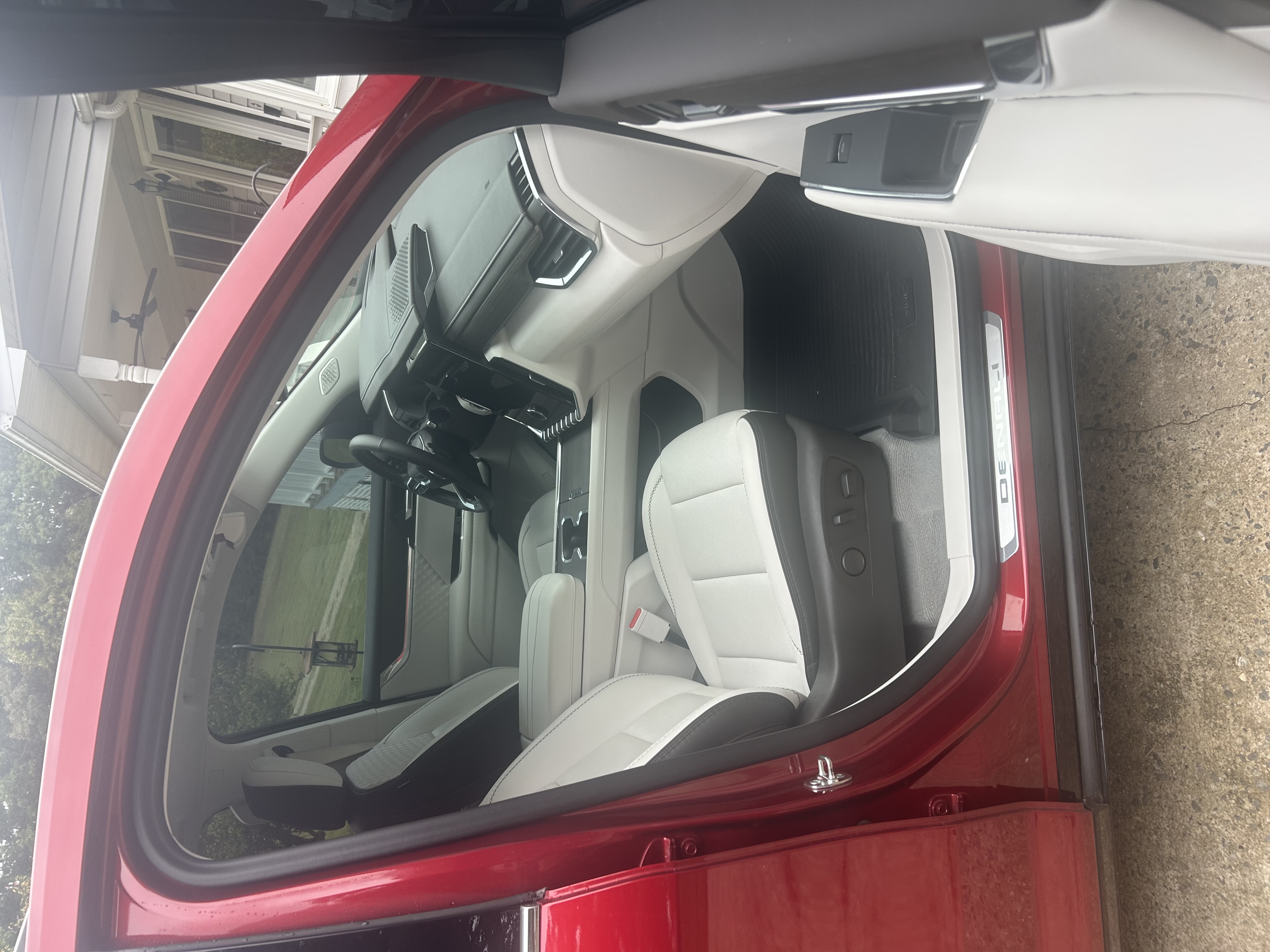 Used 2024 GMC Acadia Denali w/ LPO, Floor Liner Package FWD image 2