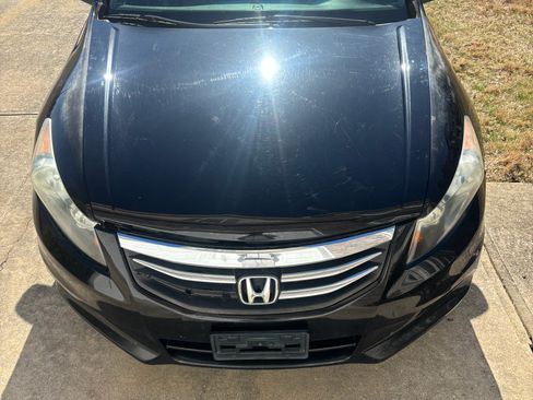 Used 2011 Honda Accord EX-L image 6