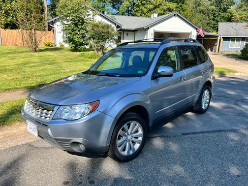 Used 2013 Subaru Forester 2.5X Limited image 1