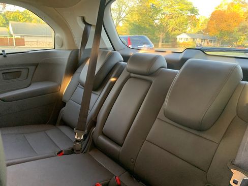 Used 2012 Honda Odyssey Touring Elite image 6