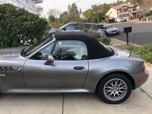 Used 2001 BMW Z3 2.5i RWD image 5