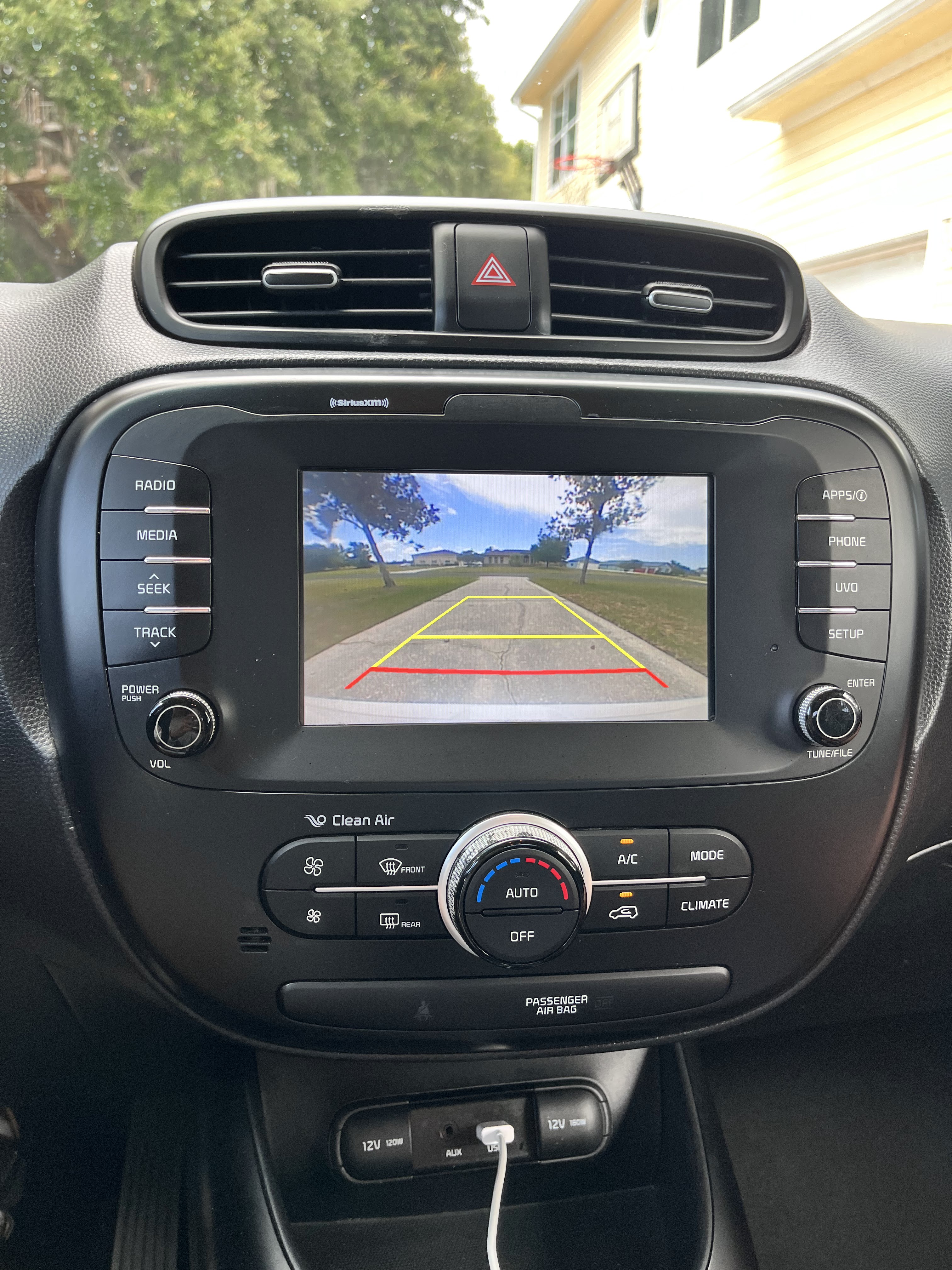 Used 2019 Kia Soul + FWD image 13