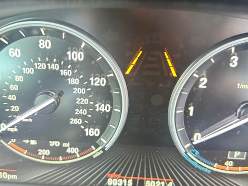 Used 2018 BMW X5 sDrive35i image 6