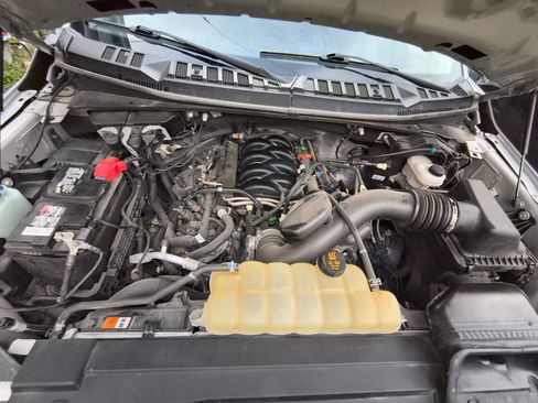 Used 2020 Ford F150 XL w/ Equipment Group 101A Mid image 4