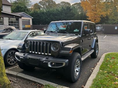 Used 2018 Jeep Wrangler Unlimited Sahara w/ Dual Top Group