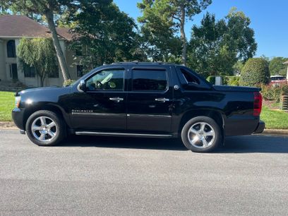 Used 2013 Chevrolet Avalanche LTZ