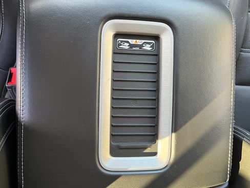 Used 2017 GMC Yukon Denali w/ Open Road Package image 18