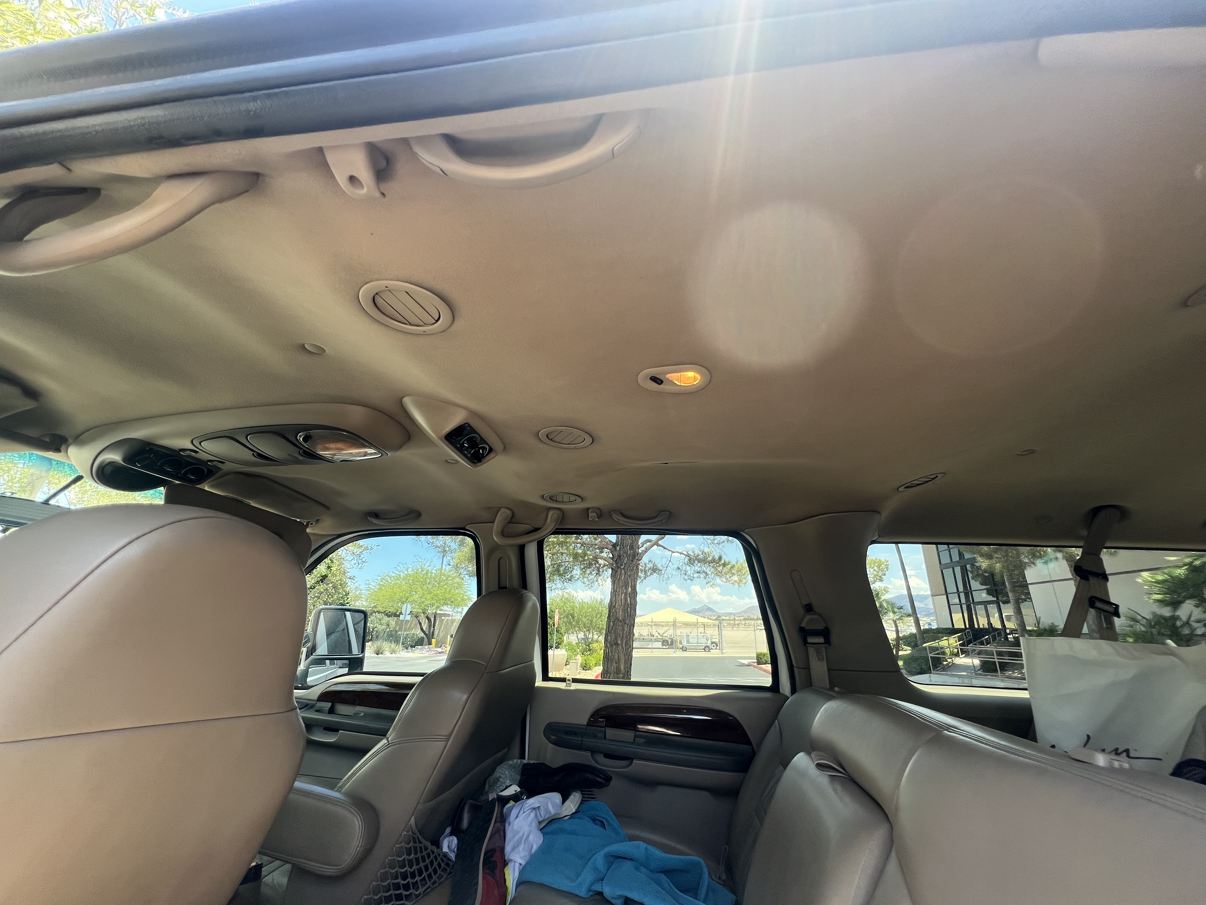 Used 2000 Ford Excursion Limited AWD/4WD image 13