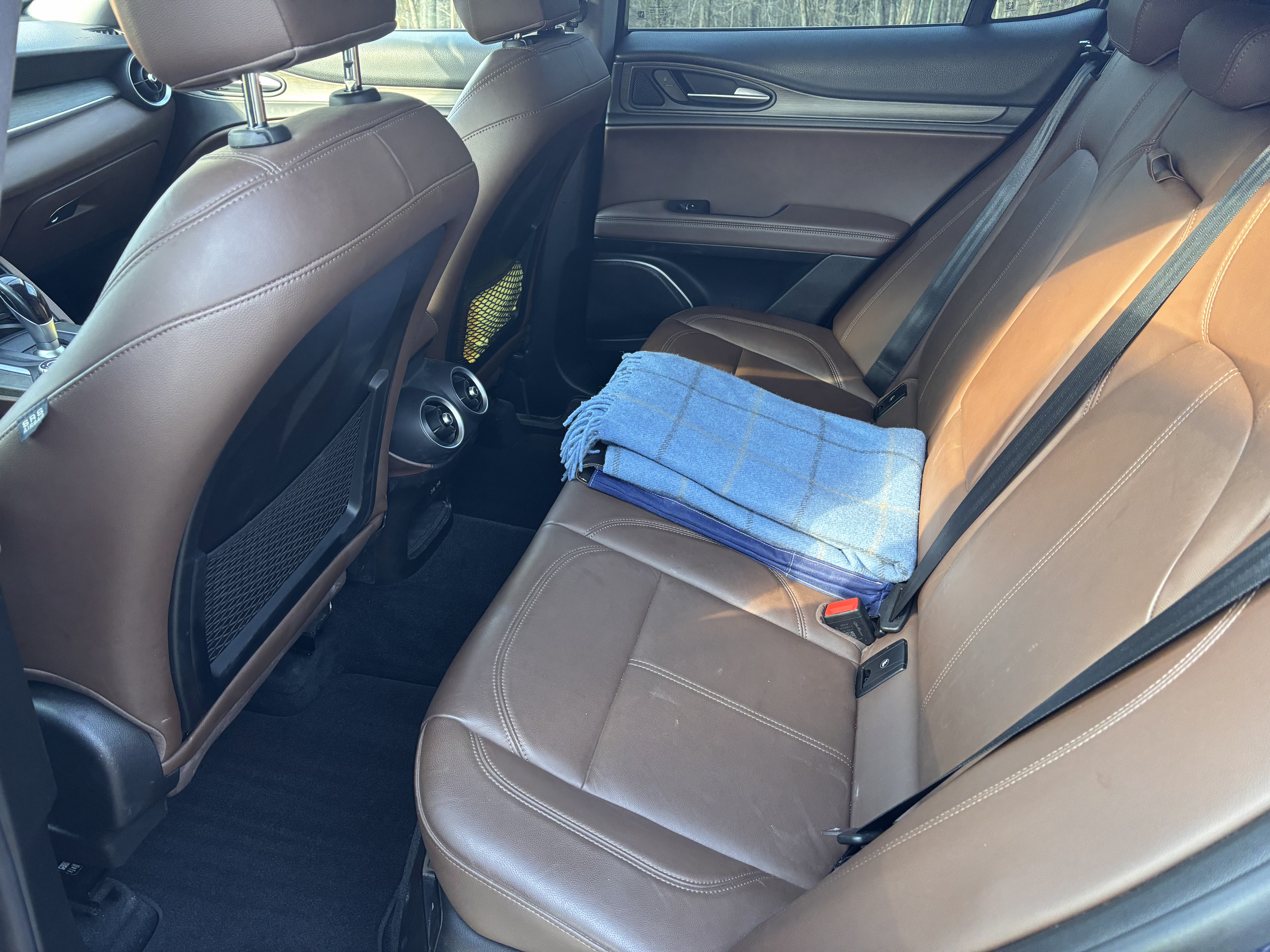 Used 2019 Alfa Romeo Stelvio Ti AWD/4WD image 2