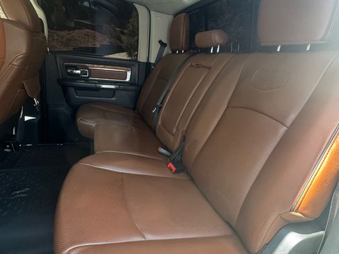 Used 2017 RAM 3500 Laramie Longhorn AWD/4WD image 6