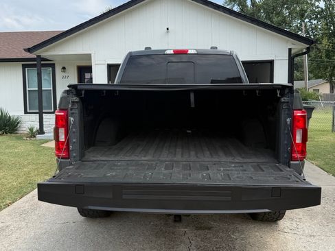 Used 2021 Ford F150 XLT w/ Equipment Group 302A High AWD/4WD image 15