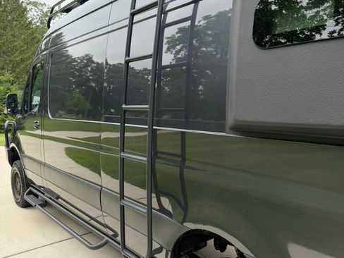 Used 2019 Mercedes-Benz Sprinter 4x4 170 image 9
