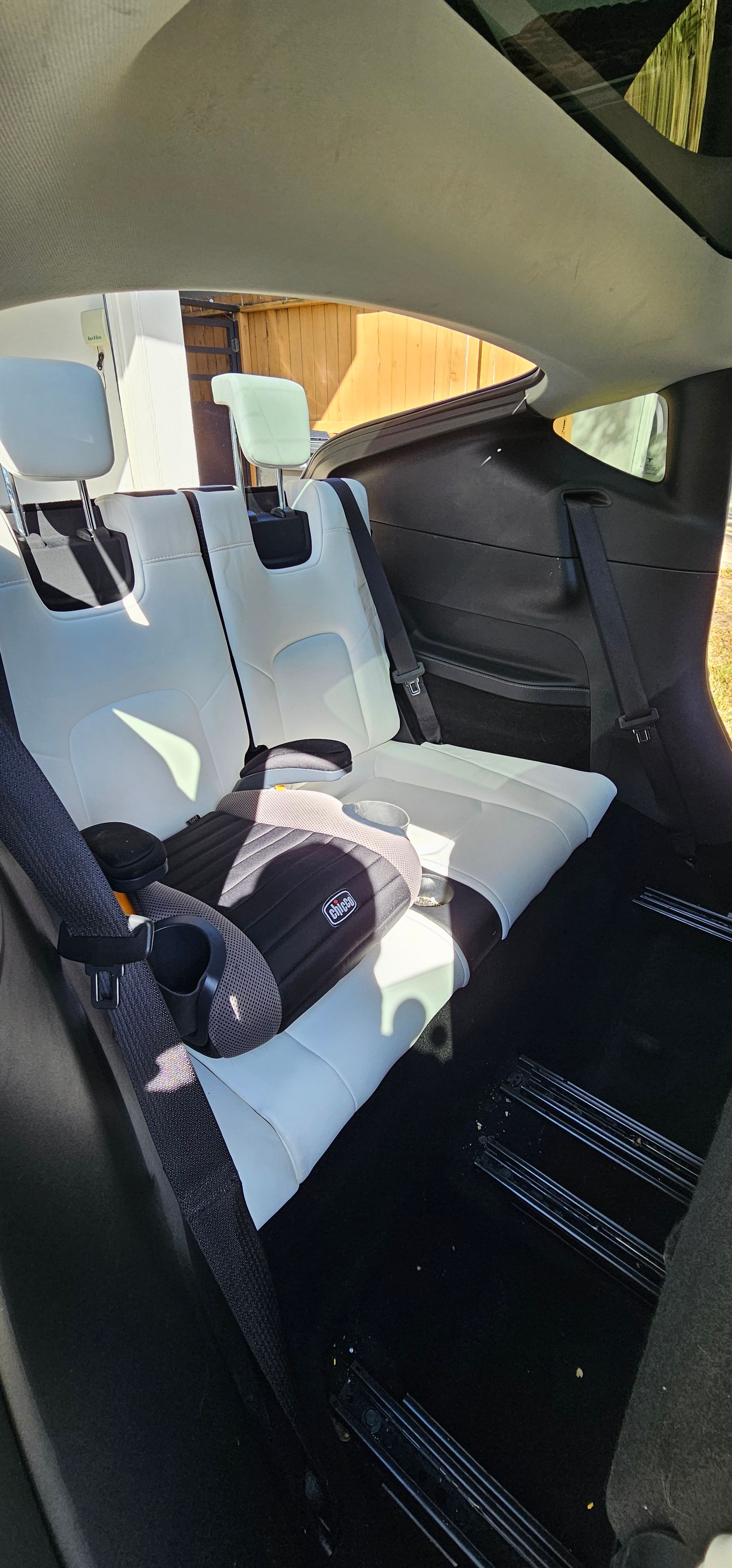 Used 2022 Tesla Model Y Long Range AWD/4WD image 16