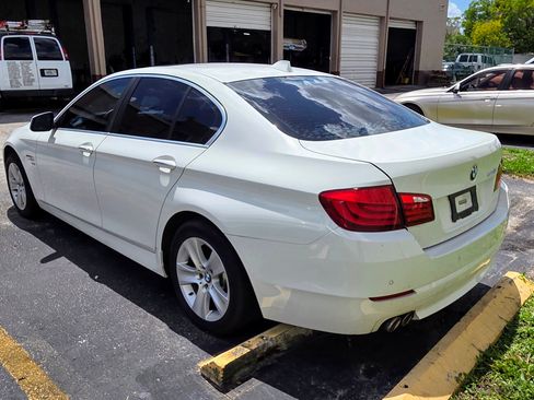 Used 2012 BMW 528i xDrive Sedan image 5