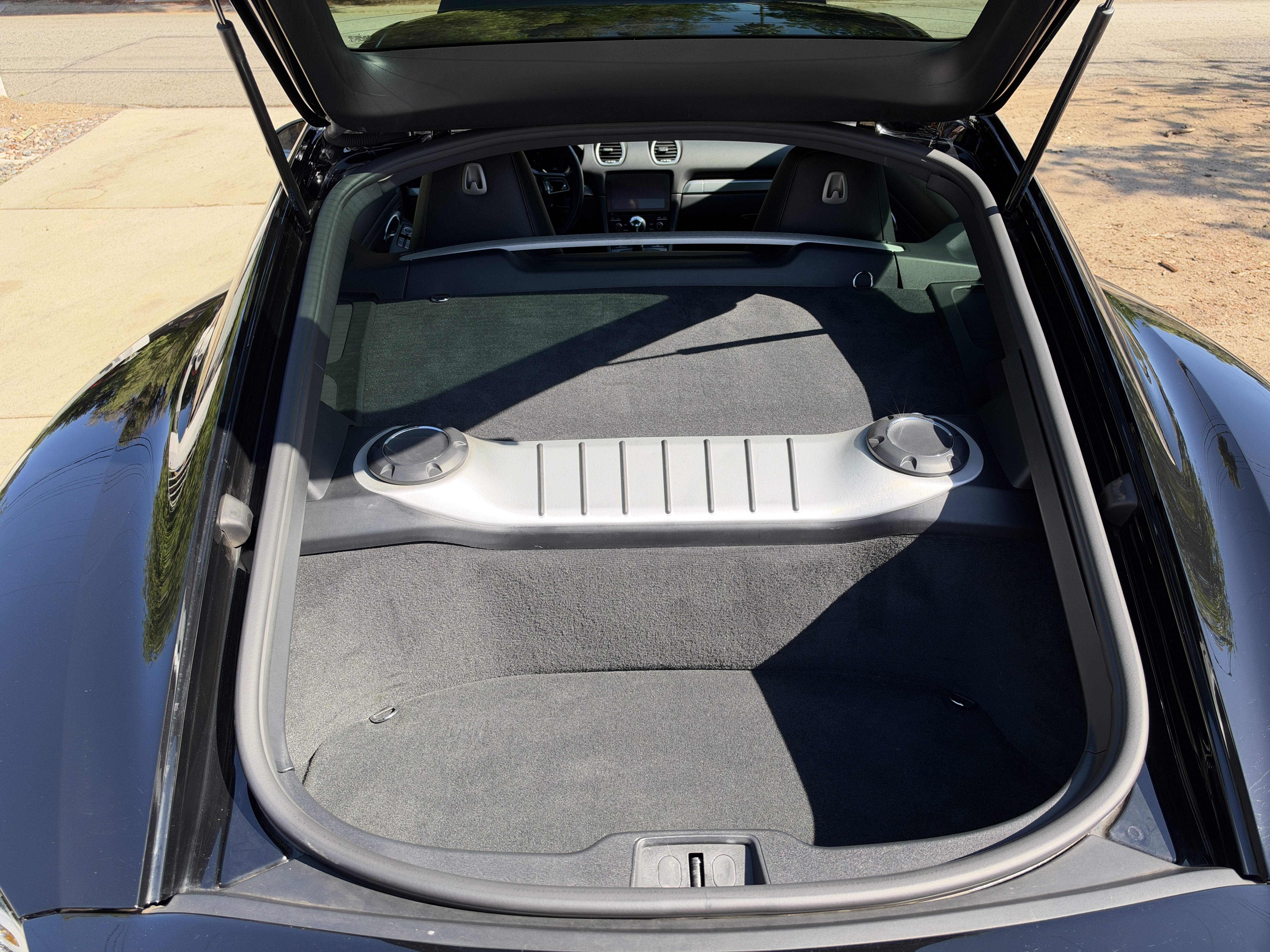 Used 2019 Porsche 718 Cayman RWD image 21