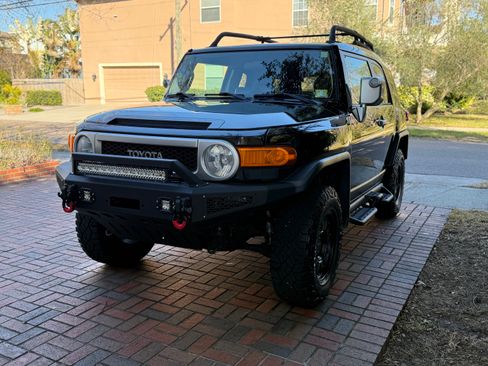 Used 2007 Toyota FJ Cruiser 4WD image 5