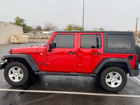 Used 2014 Jeep Wrangler Unlimited Sport w/ Quick Order Package 24S image 4