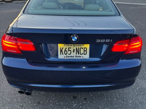 Used 2013 BMW 328i xDrive Coupe AWD/4WD image 10