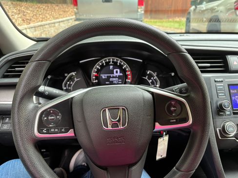 Used 2016 Honda Civic LX image 8