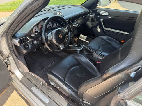 Used 2006 Porsche 911 Carrera S RWD image 8