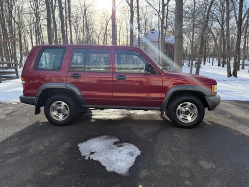 Used 1996 Isuzu Trooper S image 5