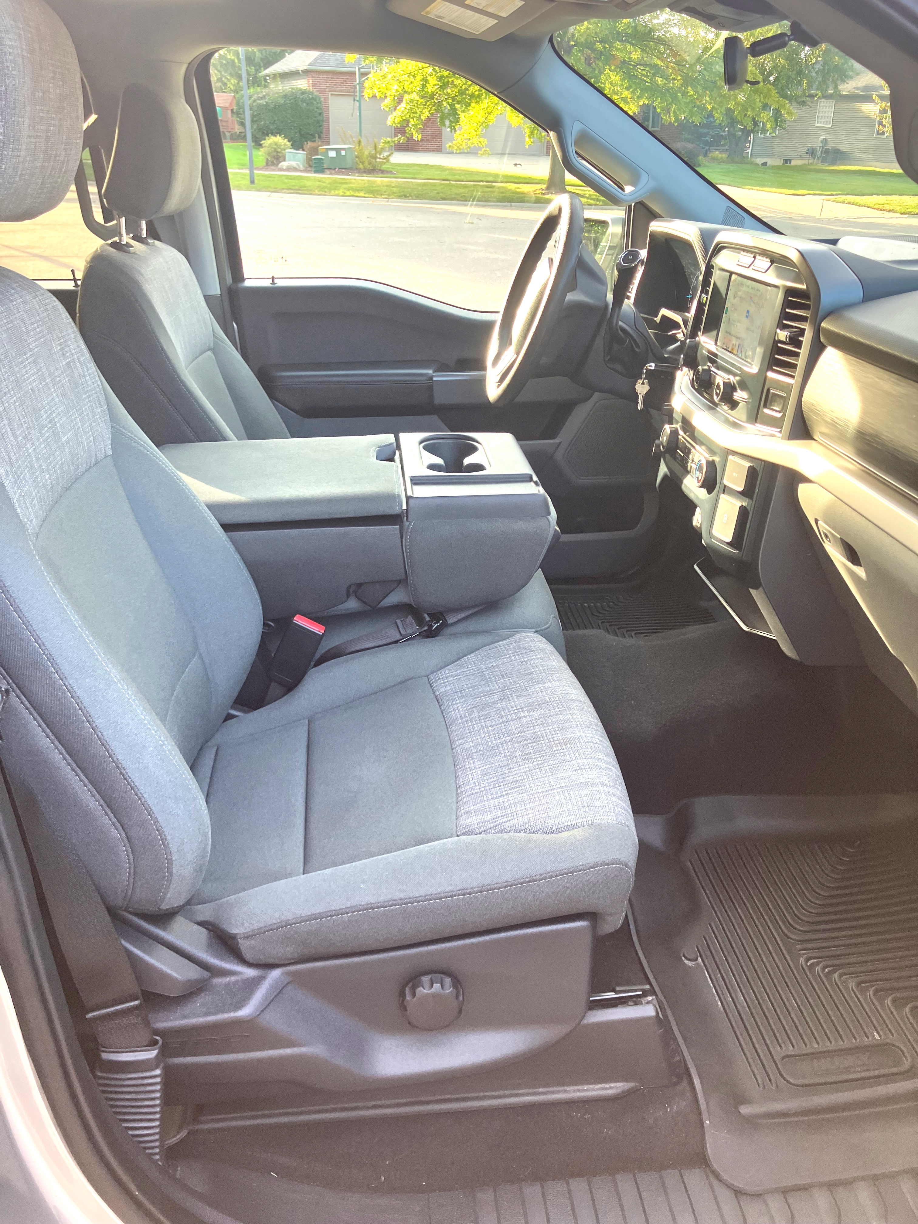 Used 2023 Ford F150 XLT w/ Trailer Tow Package AWD/4WD image 9