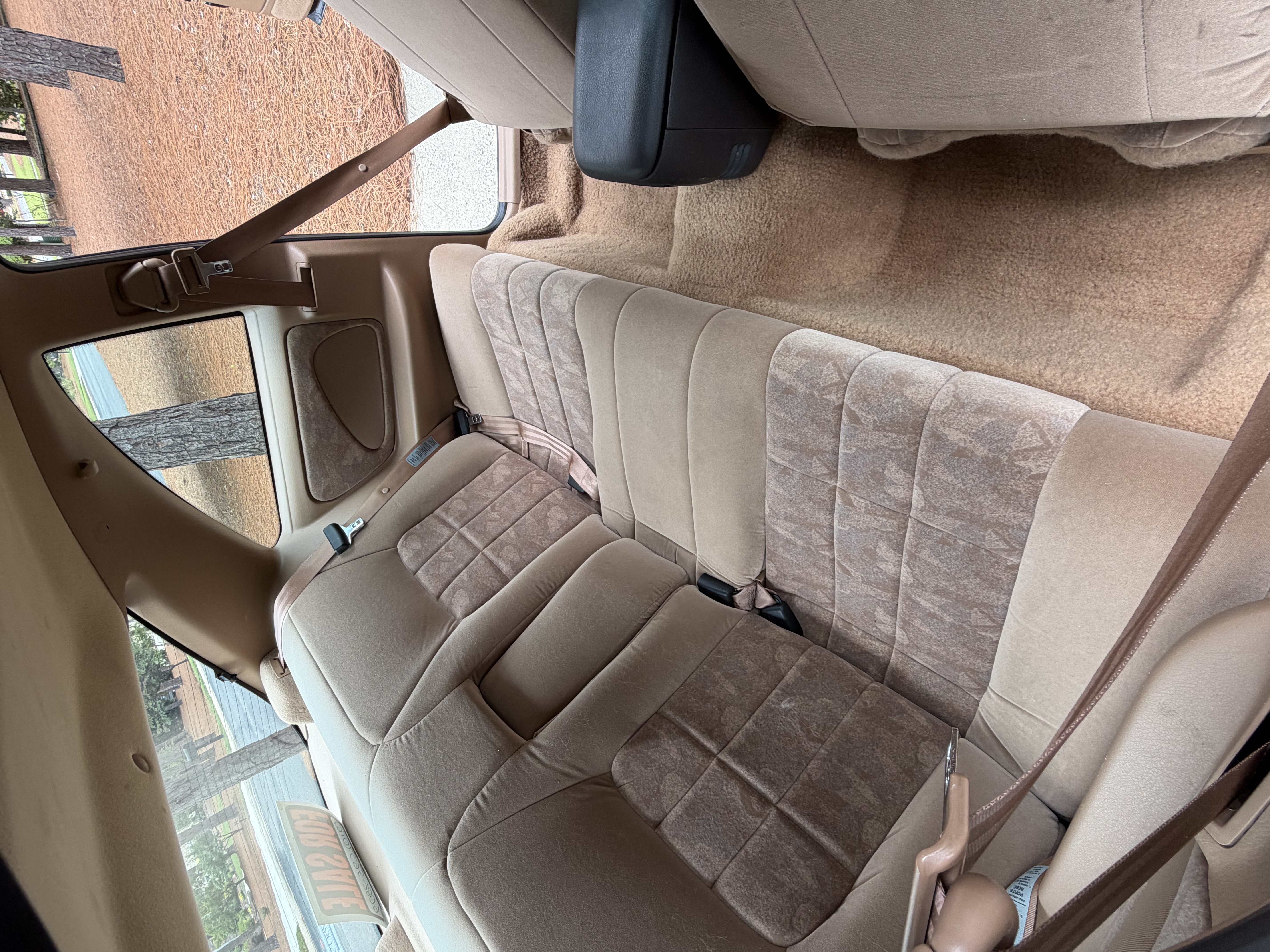 Used 1996 Ford Thunderbird LX RWD image 10