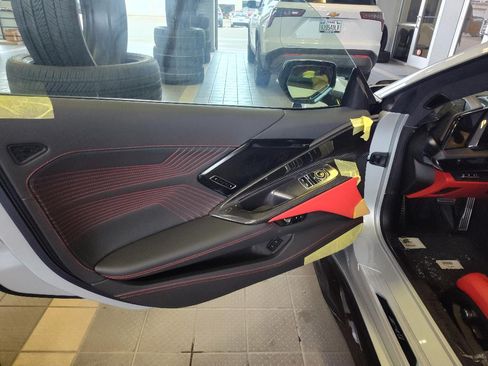 Used 2026 Chevrolet Corvette ZR1 w/ ZR1 Carbon Fiber Aero Package image 11