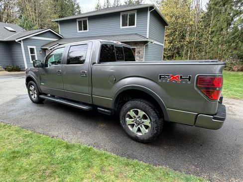 Used 2011 Ford F150 FX4 w/ FX Luxury Pkg image 18