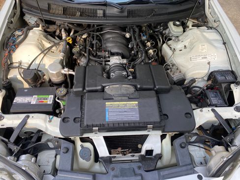 Used 2000 Chevrolet Camaro Z28 w/ SS Performance/Appearance Pkg image 15