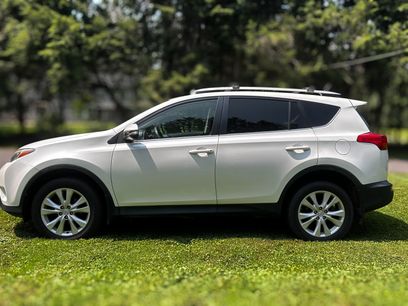 Used 2014 Toyota RAV4 Limited w/ Technology Package
