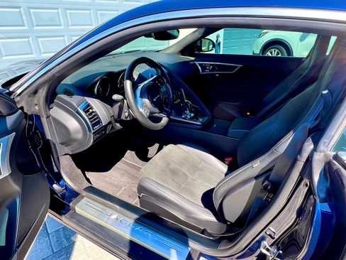 Used 2020 Jaguar F-TYPE Coupe image 14