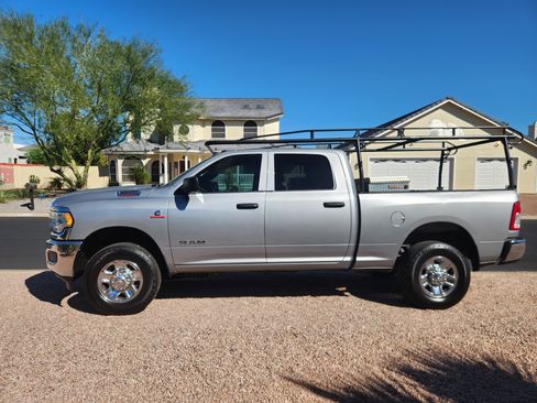 Used 2022 RAM 2500 Tradesman image 2