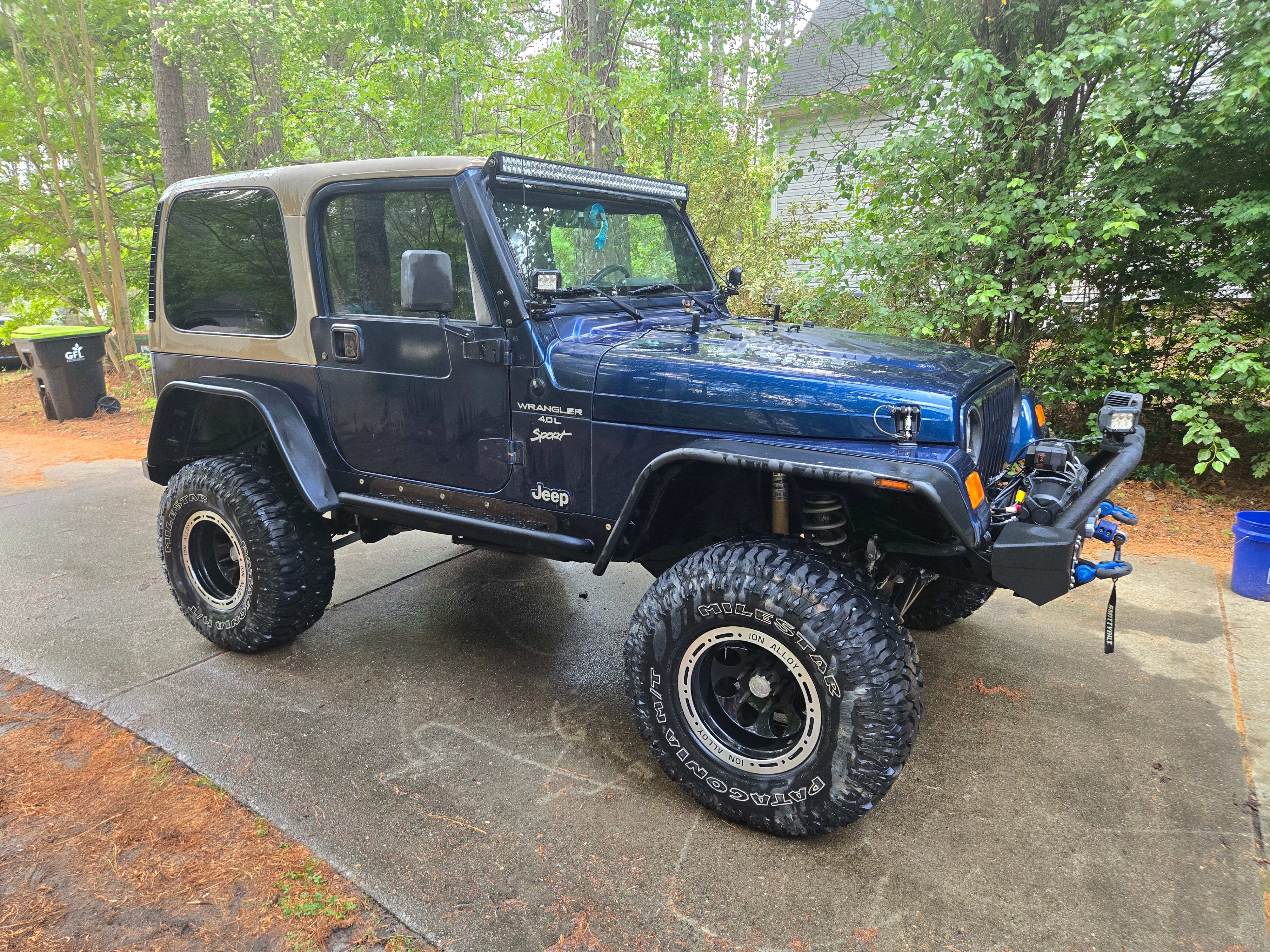Used 2000 Jeep Wrangler Sport AWD/4WD image 14