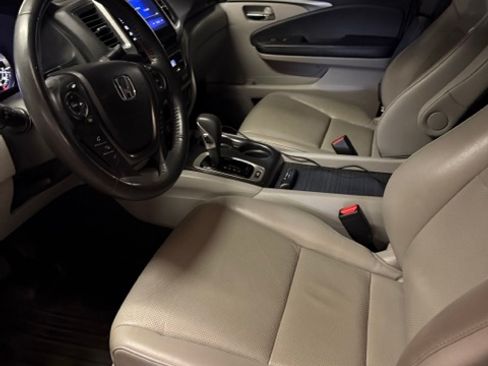 Used 2019 Honda Ridgeline RTL-T image 9