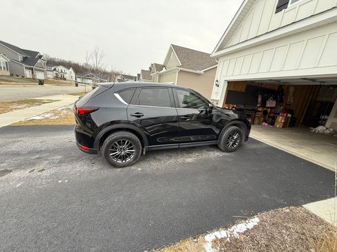 Used 2019 MAZDA CX-5 Touring image 10