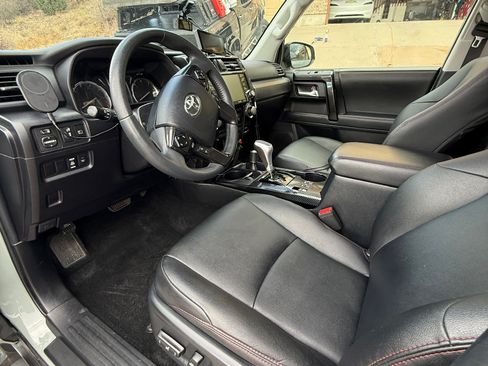 Used 2022 Toyota 4Runner TRD Off-Road Premium w/ Moonroof Package image 5