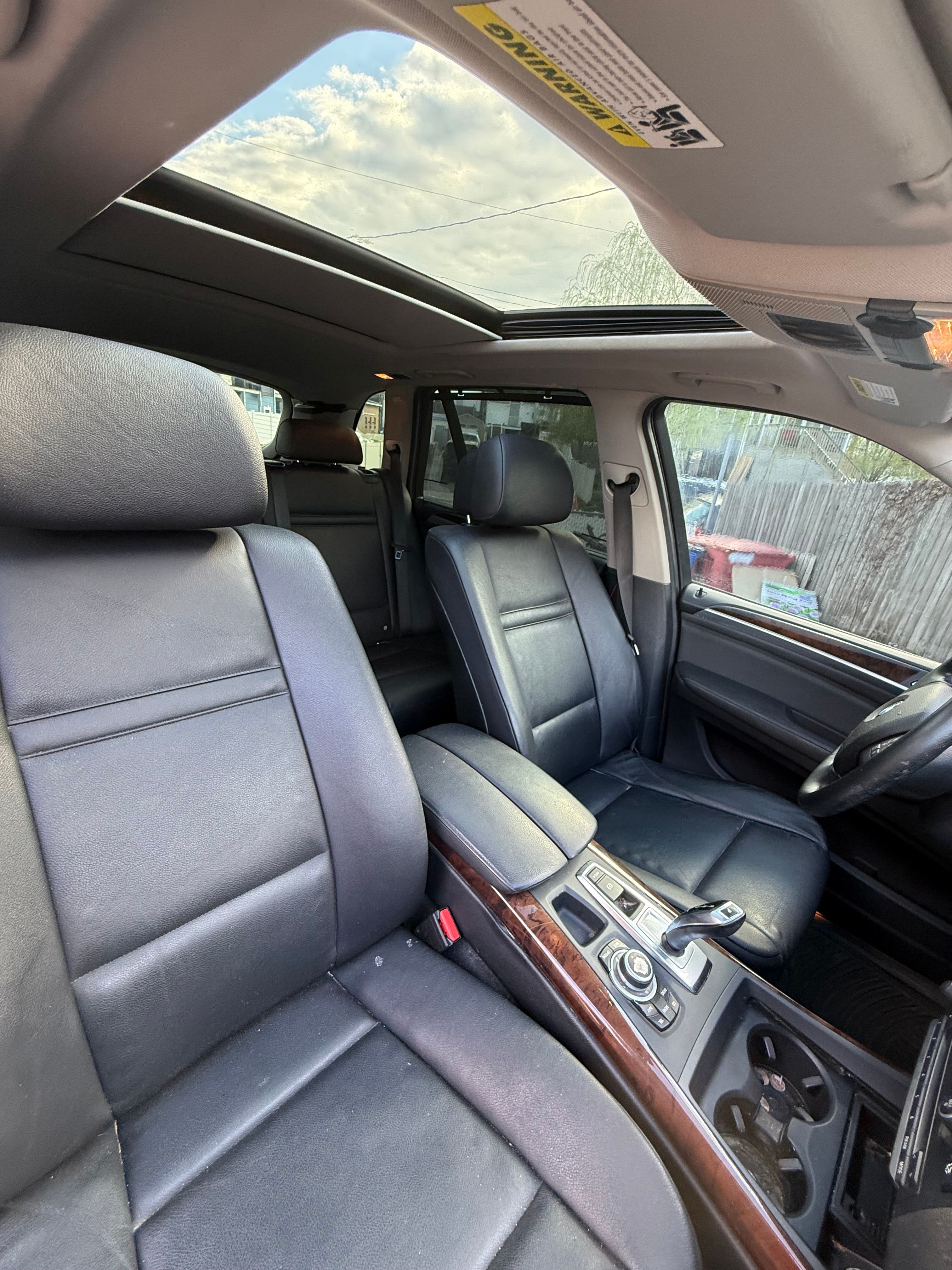 Used 2011 BMW X5 xDrive50i AWD/4WD image 6