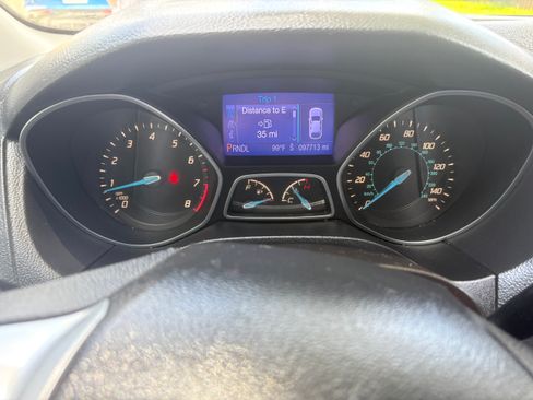 Used 2013 Ford Focus SE FWD image 13