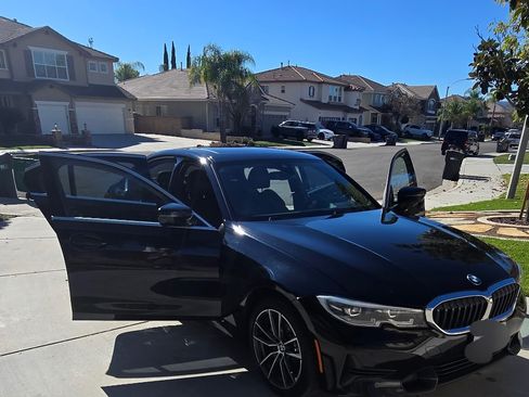 Used 2020 BMW 330i 330i Sedan 4D w/ Convenience Package image 5