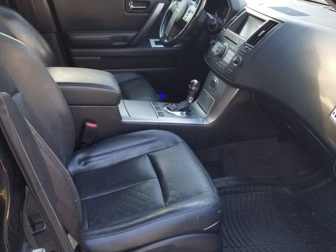 Used 2006 INFINITI FX35 35 Sport Utility 4D image 9