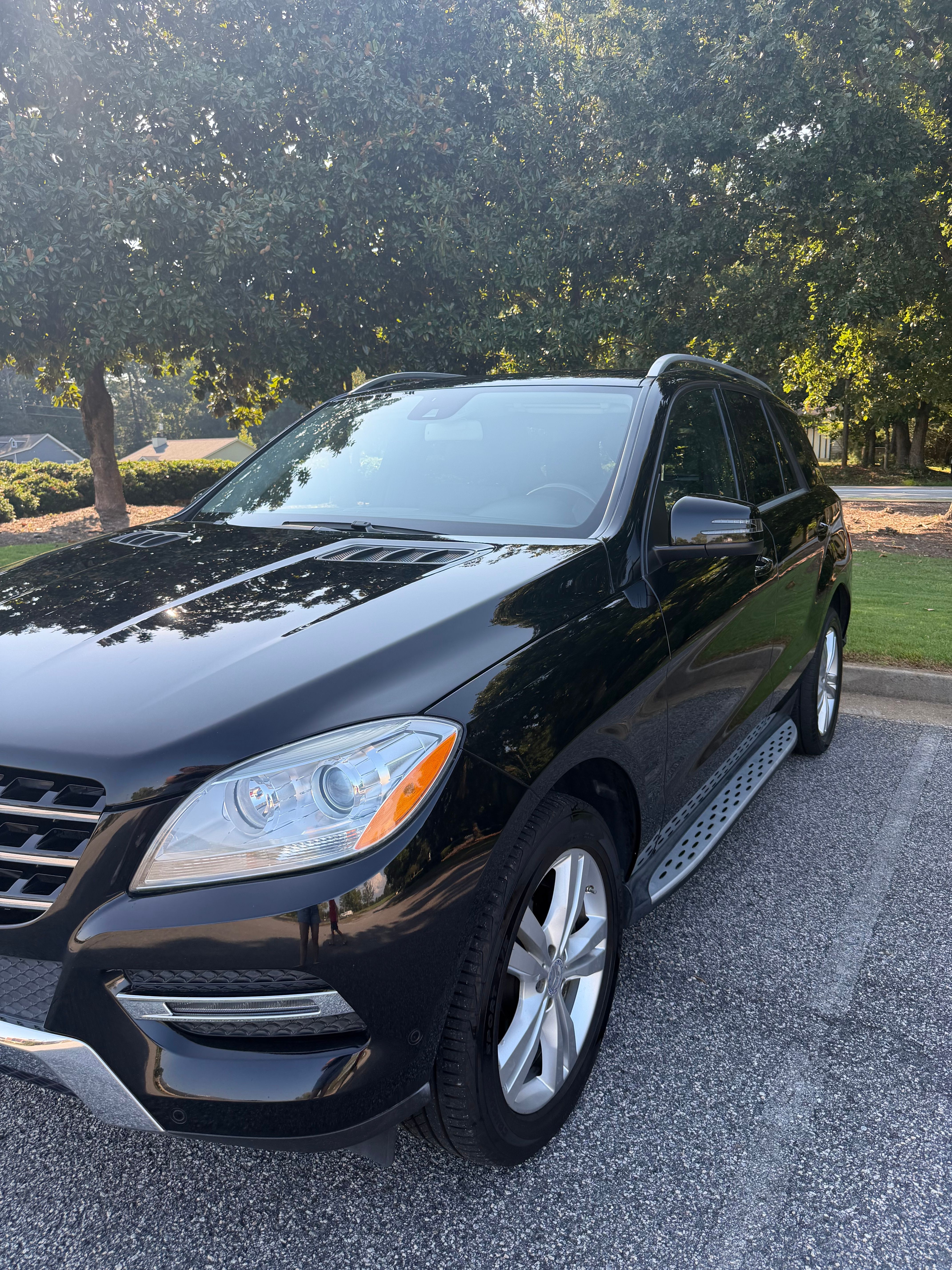Used 2014 Mercedes-Benz ML 350 BlueTEC 4MATIC image 5