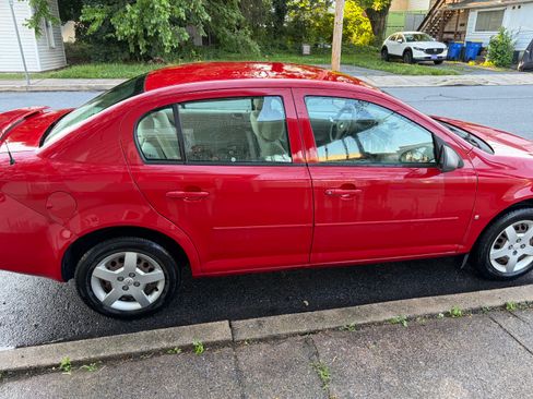 Used 2007 Chevrolet Cobalt LS w/ Enhanced Safety Package FWD image 5