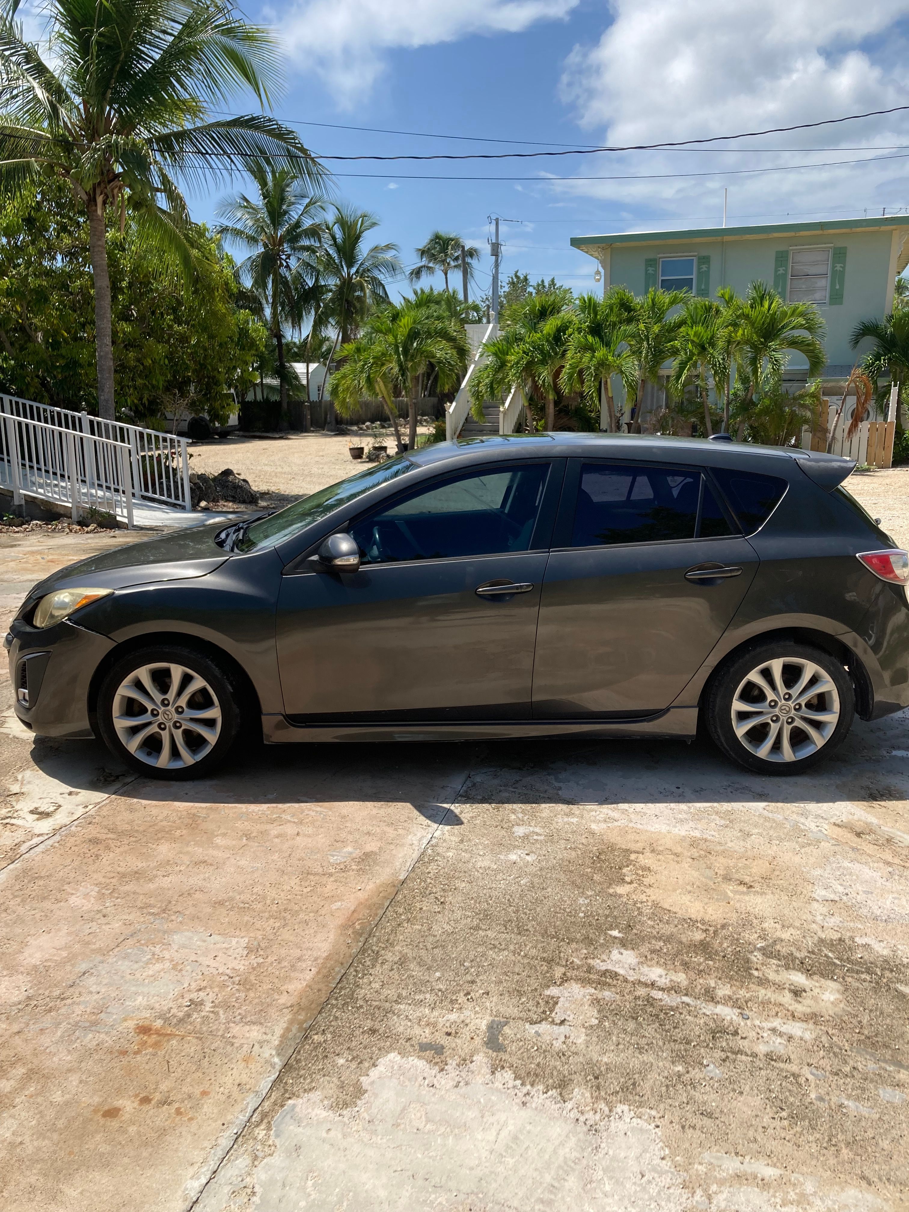 Used 2010 MAZDA MAZDA3 s Grand Touring FWD image 4