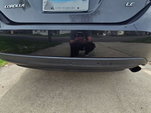 Used 2016 Toyota Corolla LE image 27