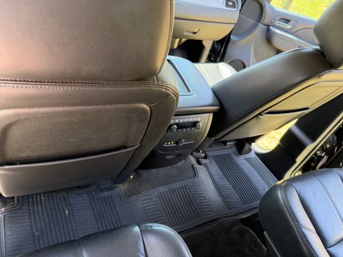 Used 2014 Chevrolet Tahoe LT image 30